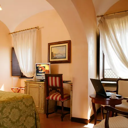 فندق San Francesco Al Monte