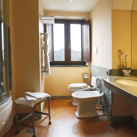 Отель San Francesco Al Monte 4*