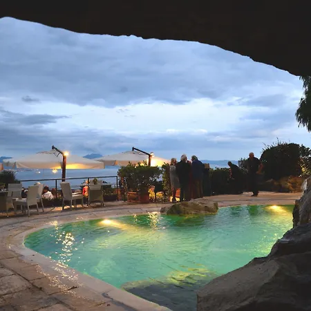 Hotell San Francesco Al Monte 4*