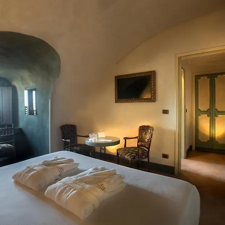 Отель San Francesco Al Monte 4*