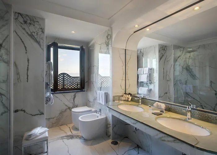 San Francesco Al Monte Hotell 4*